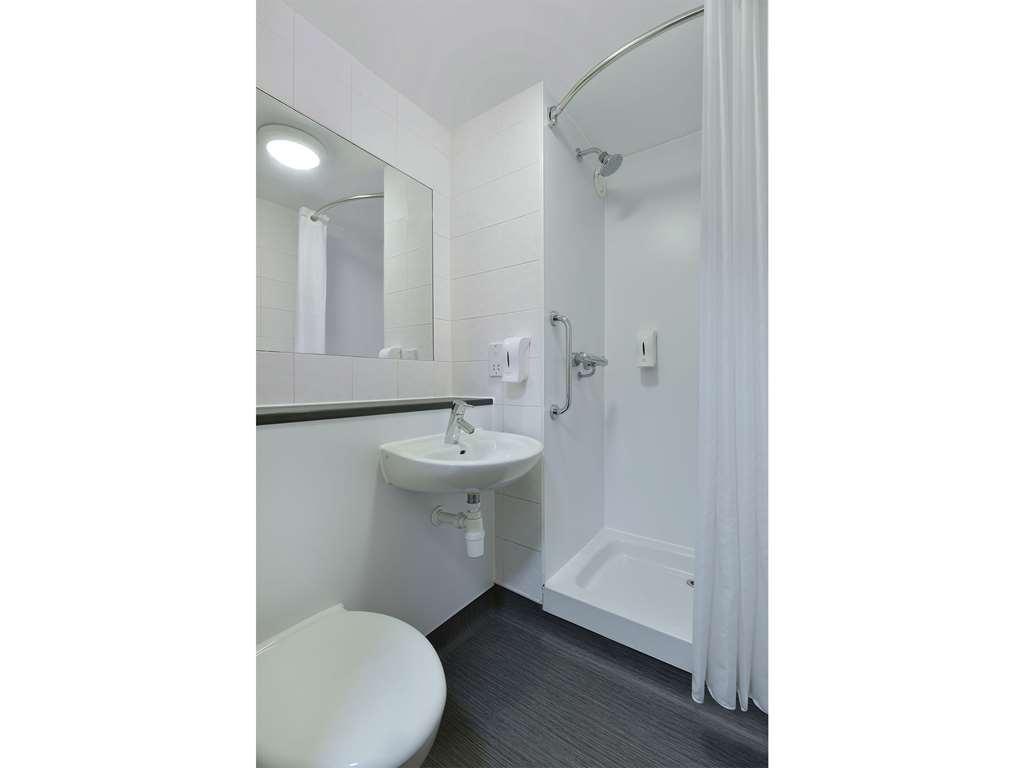Travelodge London Feltham Quarto foto